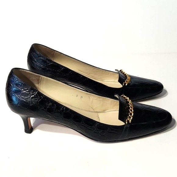 Talbots Black Leather Croc Embossed Gold Chain Detail Heels Size 8 W - Picture 3 of 13